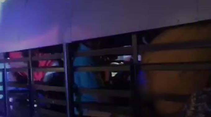 Policía detiene más de 100 personas en un «teteo» en Santo Domingo Este
