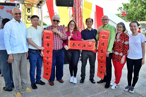 José Ramón Holguín, Yeuk Fai Cheung,, Luis Felipe Rosa, Henya Tejeda, Rubén Lu, Rodolfo Coiscou, Clara Joa y Peipei Zhang.