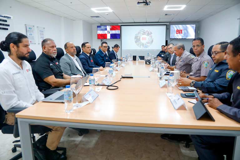 911-y-PN-avanzan-en-la-consolidación-del-nuevo-modelo-de-seguridad-con-s..