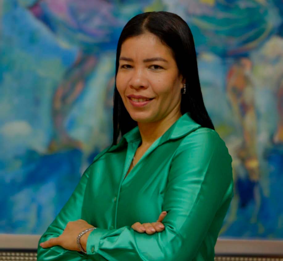 Licda-Josefina-Fernández